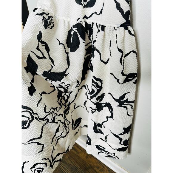 TANYA TAYLOR Black & White Floral Jackie Matelessé Open Back A-Line Dress Size 8 - Picture 8 of 10